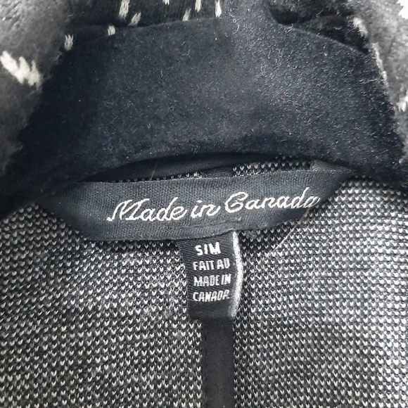 Le Chateau Peacoat - Picture 2 of 3